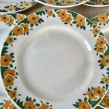 Set of 6 vintage buttercup model plates from Sarreguemines