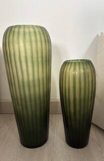 Vase en verre soufflé à la main et gravé