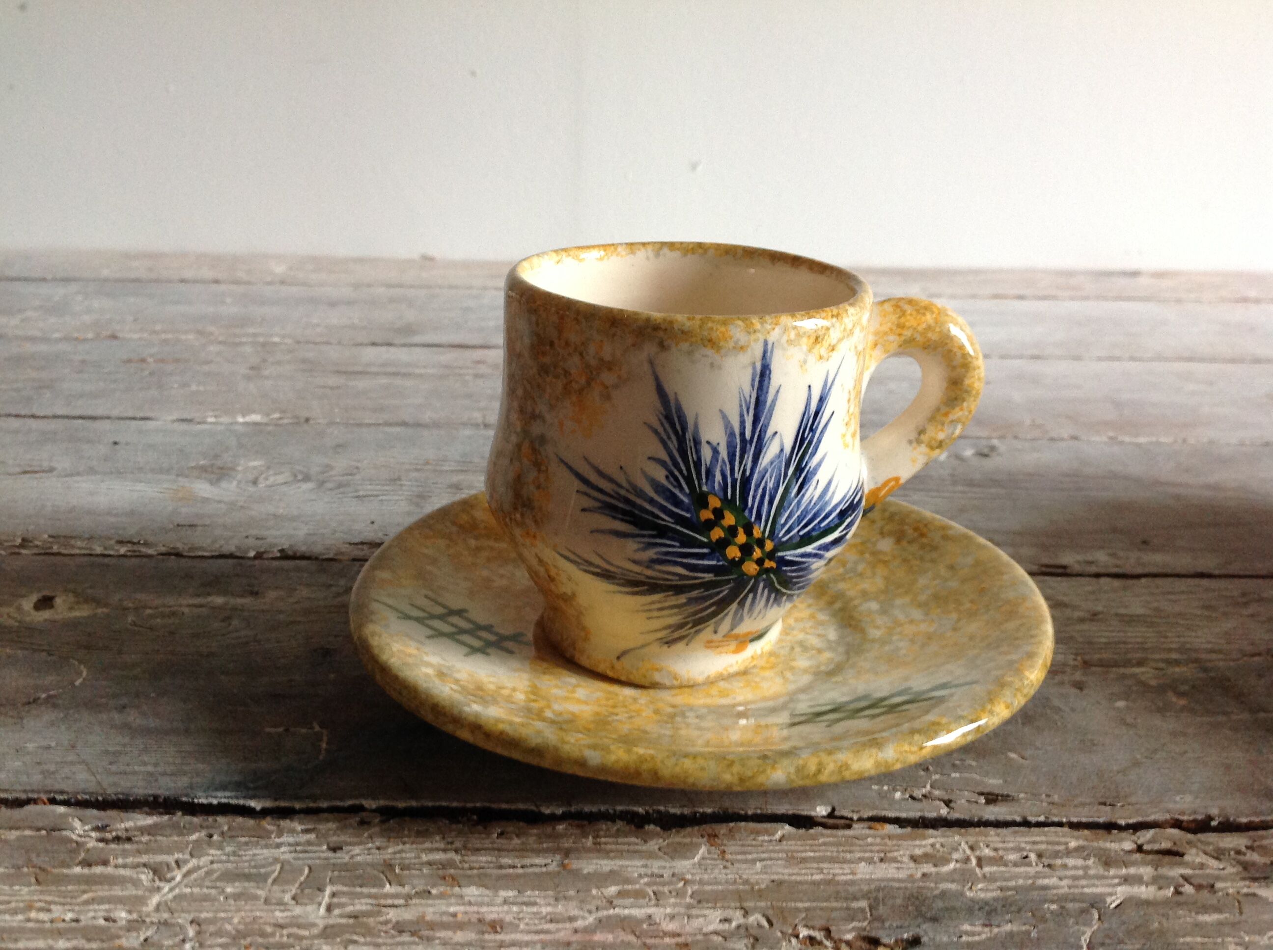 Set of 4 coffee cups