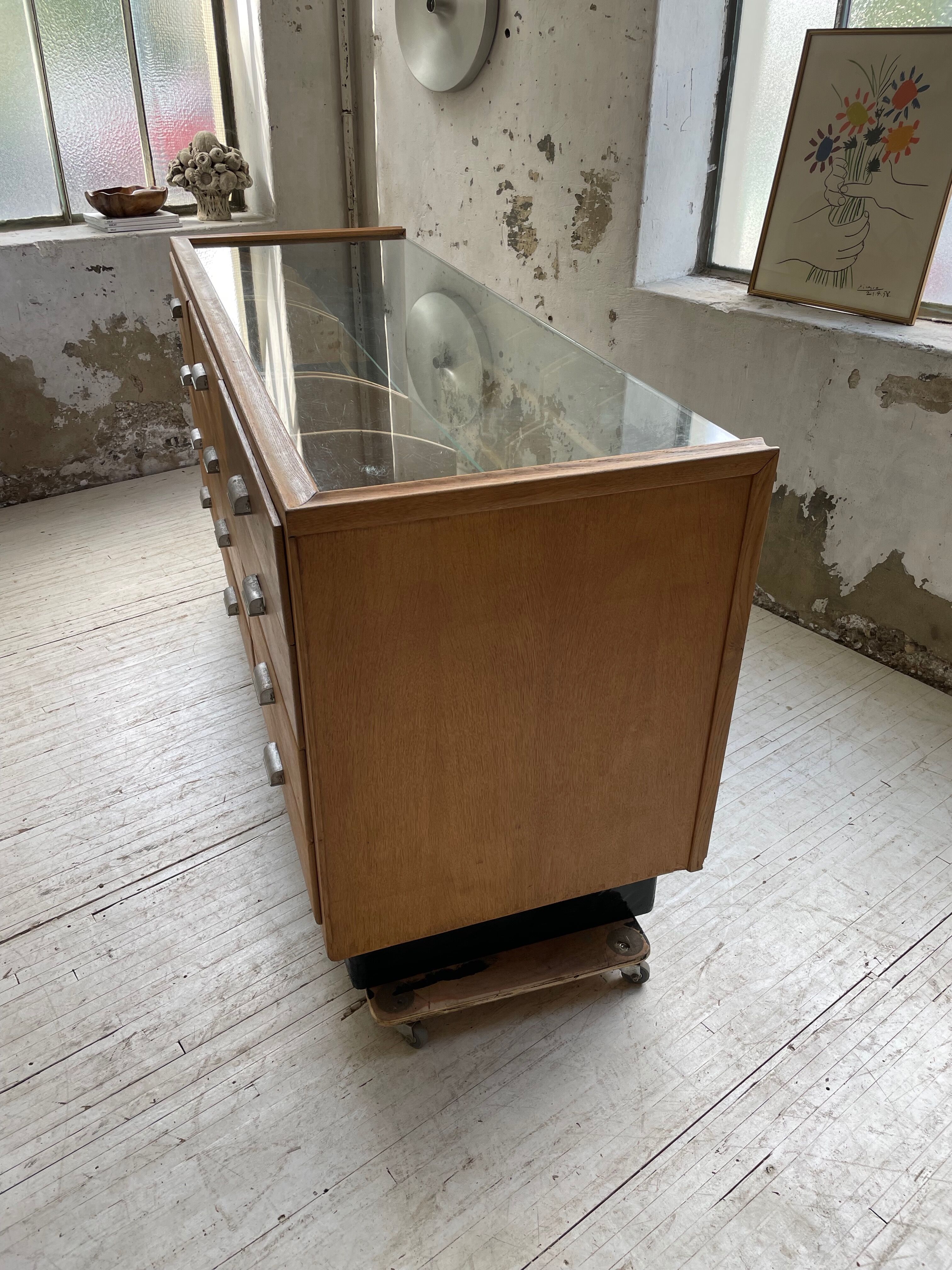 Glass trading post 50s