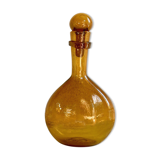 Exposed carafe blown bubble glass