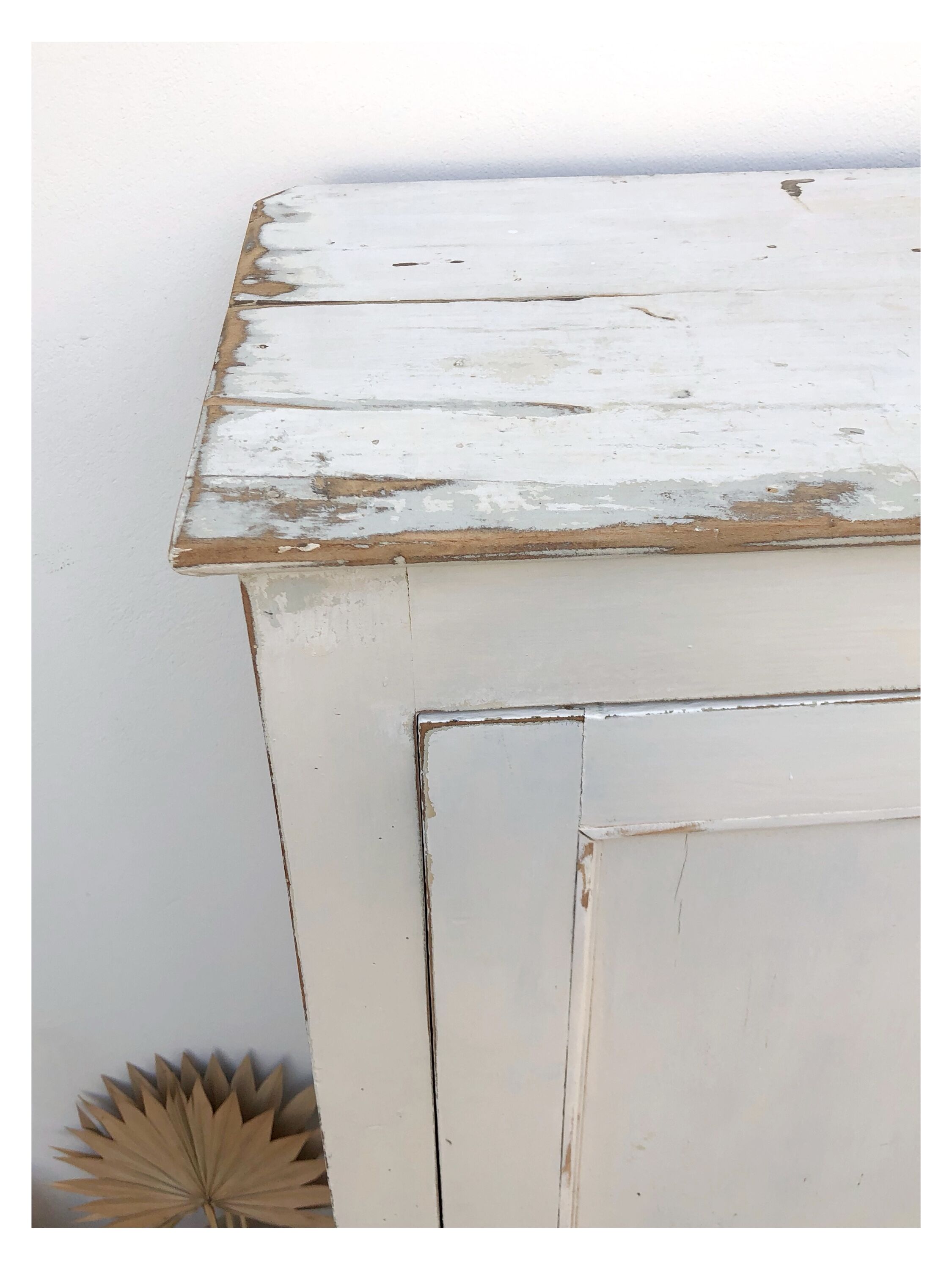 Vintage parisian wardrobe