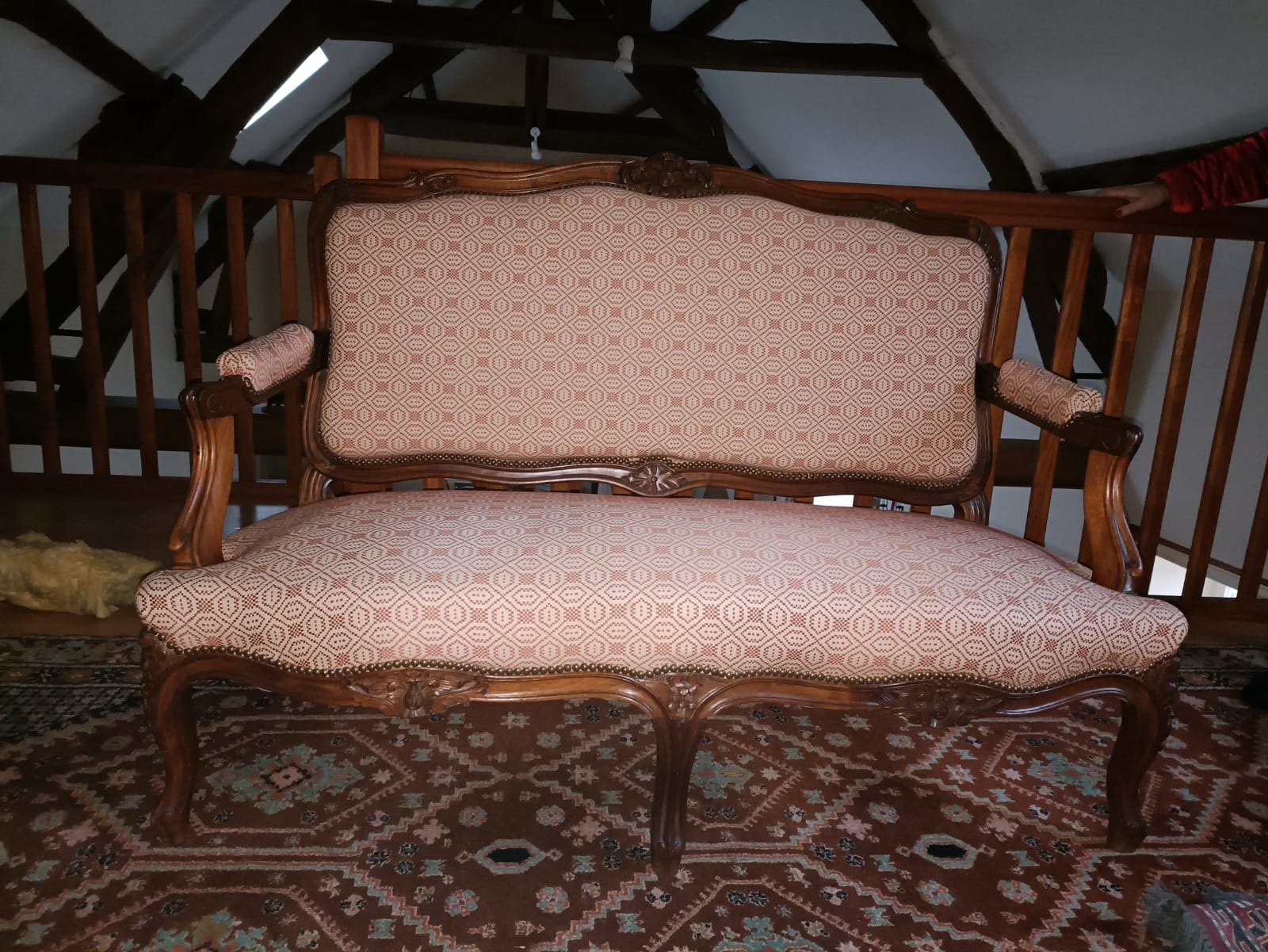 Canapé 2 places en bois et tissu