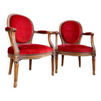 Paire De Fauteuils Médaillon De Style Louis XVI XIX Eme Siècle