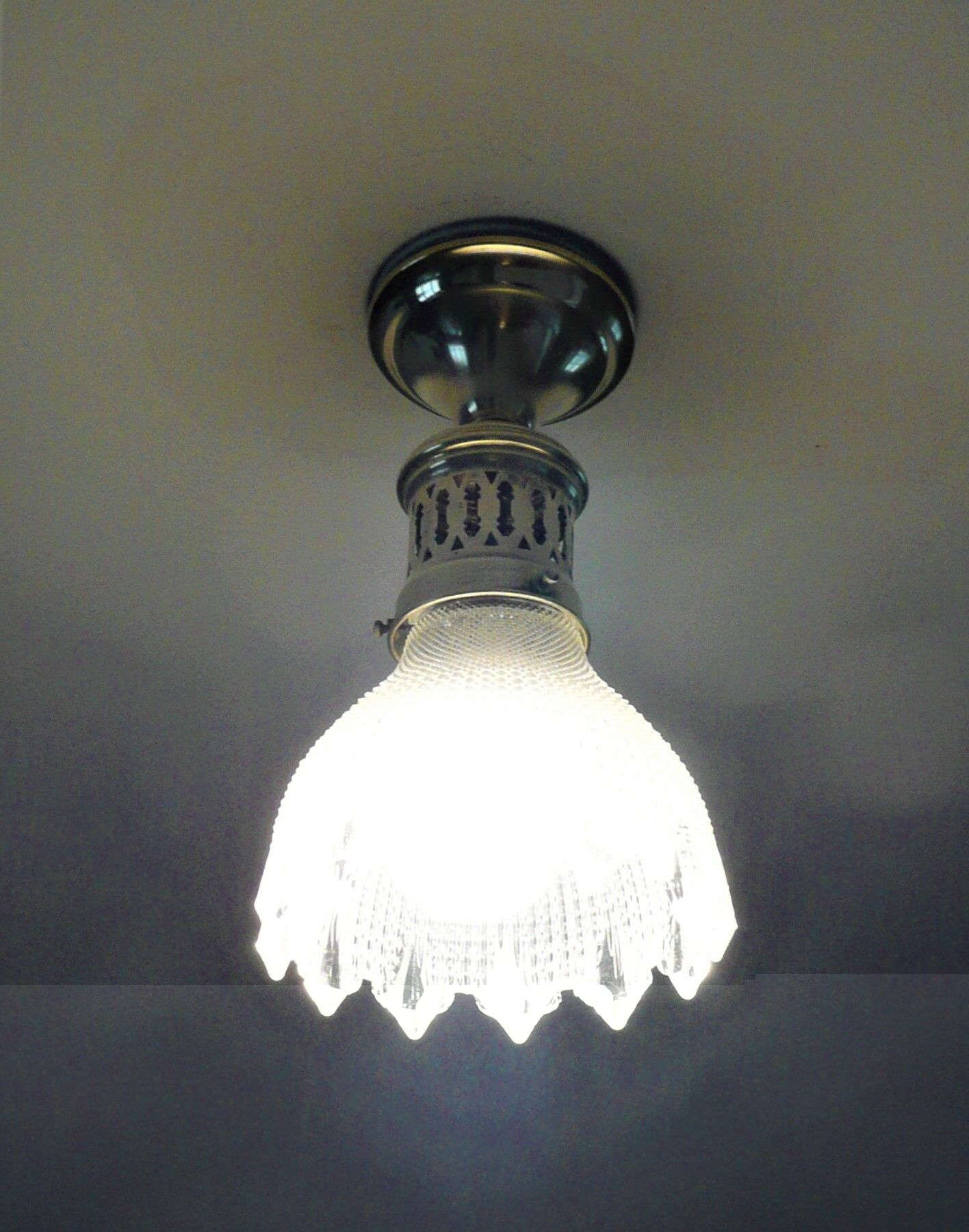 Plafonnier 1900 art nouveau holophane