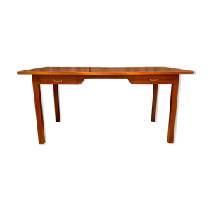 Bureau de style Frits Henningsen