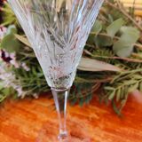 Flûte en cristal taillé