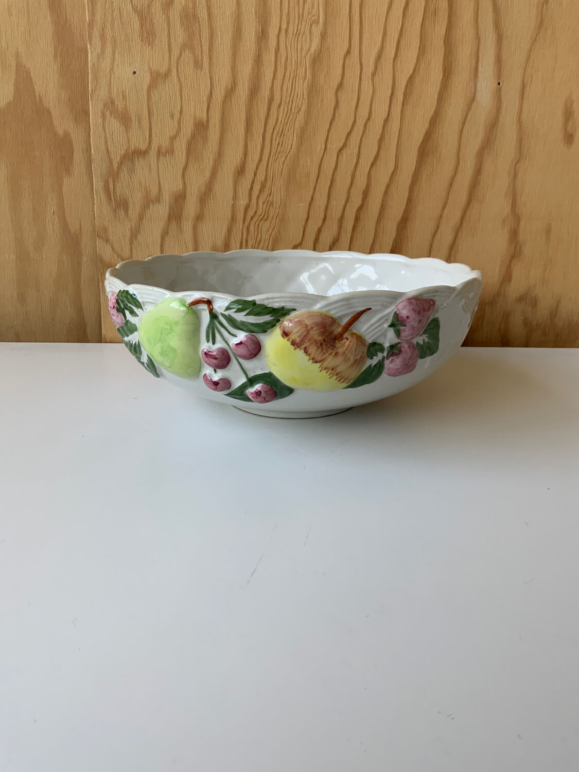 Slip salad bowl
