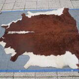 Cowhide color auburn and white 200x200cm