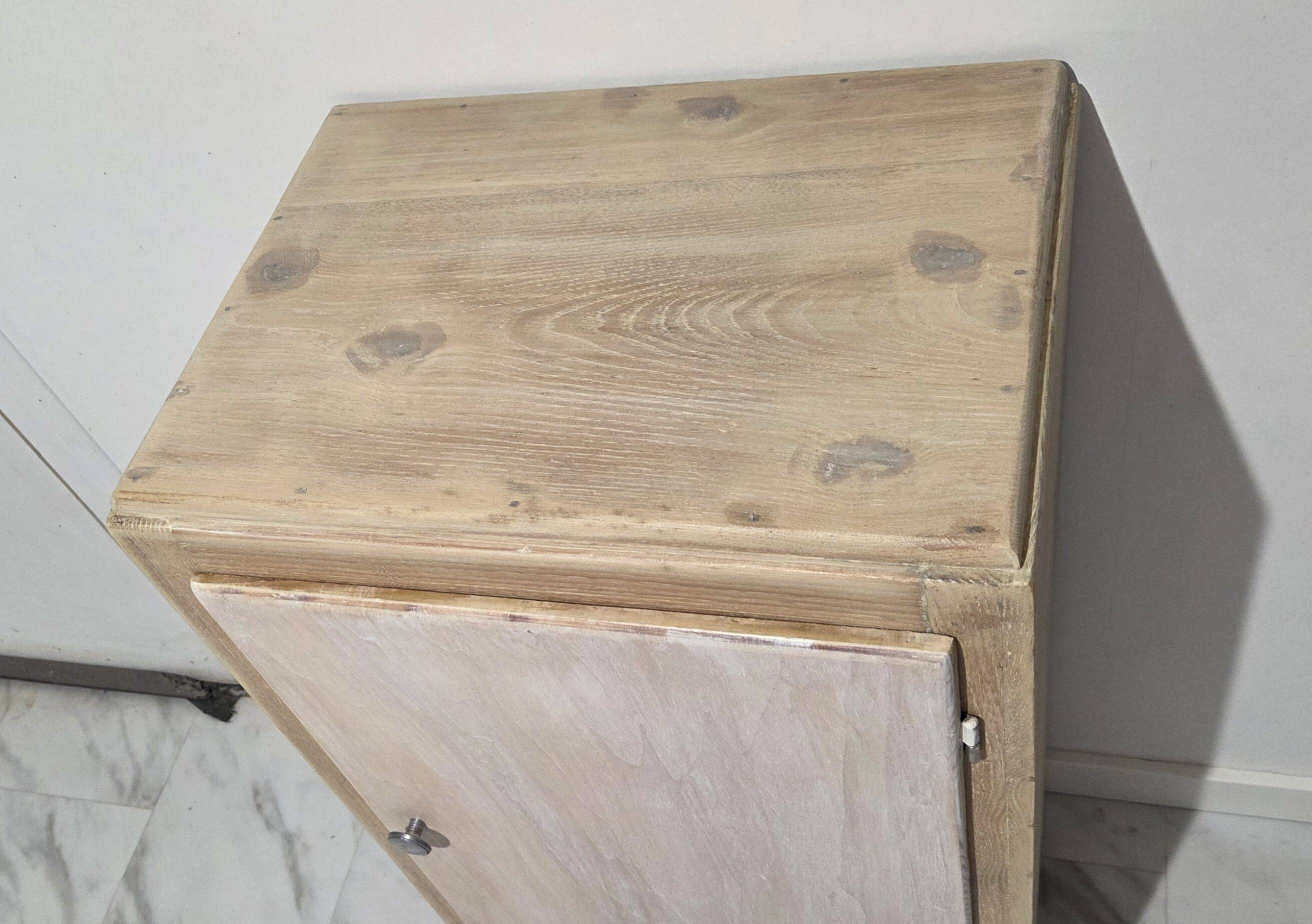 Vintage small buffet cabinet Mado from the 1950s.