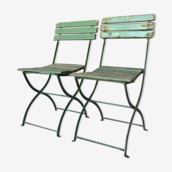 Paire de chaises de jardin pliantes à lattes de bois - vintage 1950