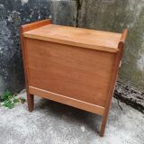 Beautiful vintage oak bedside