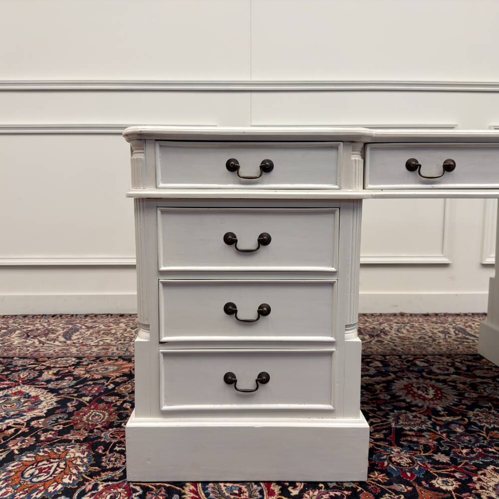 Classic English White Desk Set with Desk Chair