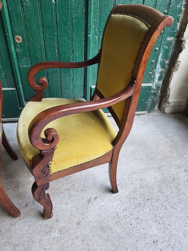 Pair of armchairs with mahogany restoration of the XlX th century