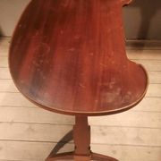 Kidney-shaped side table
