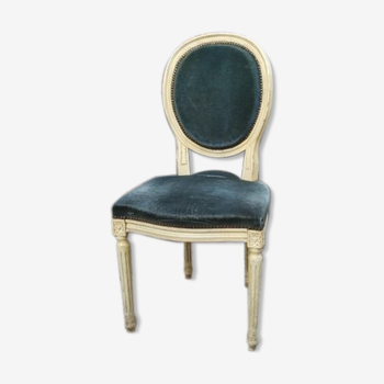 Chair style Louis XVI