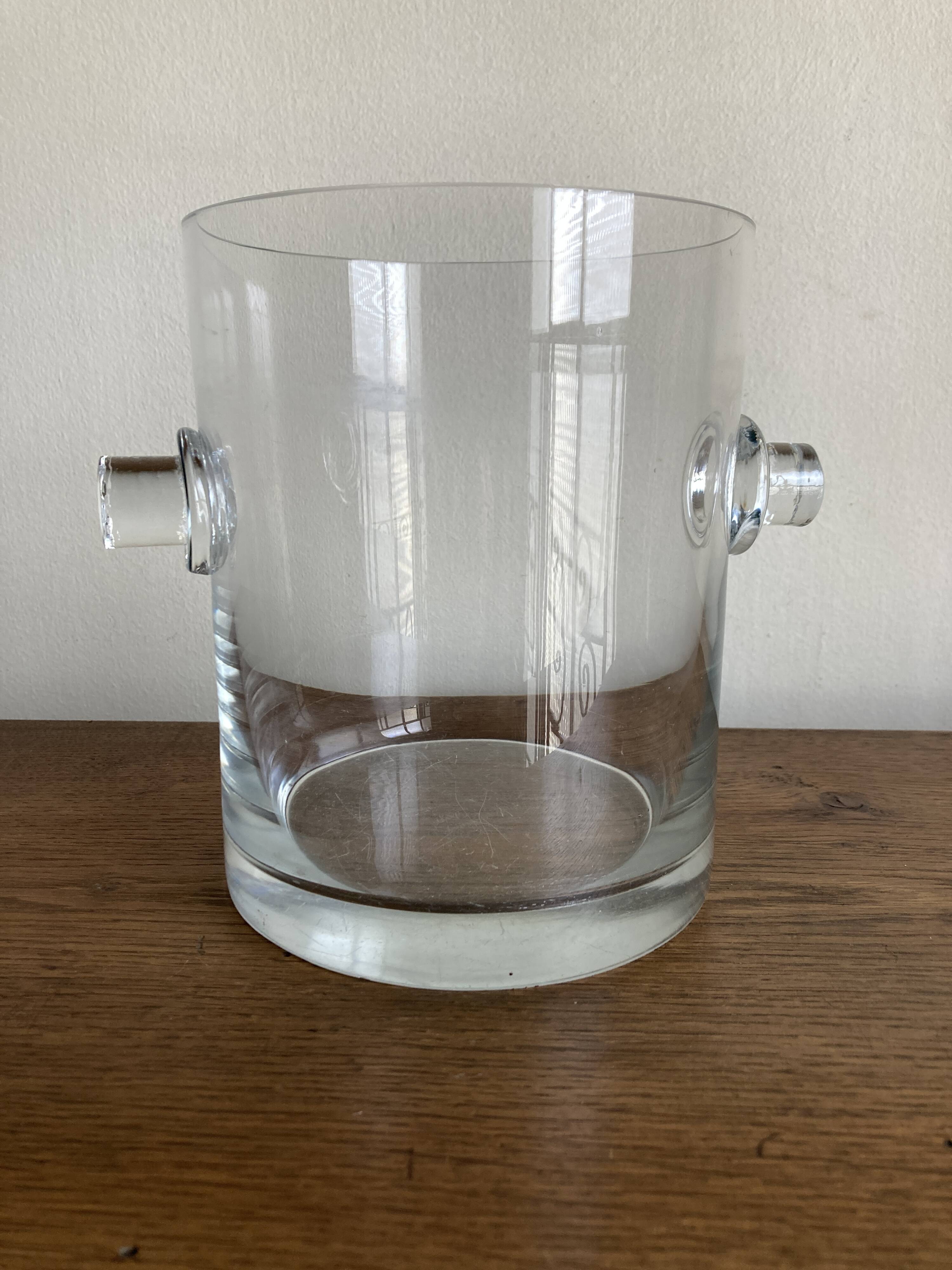 Modernist crystal vase ringing 1970