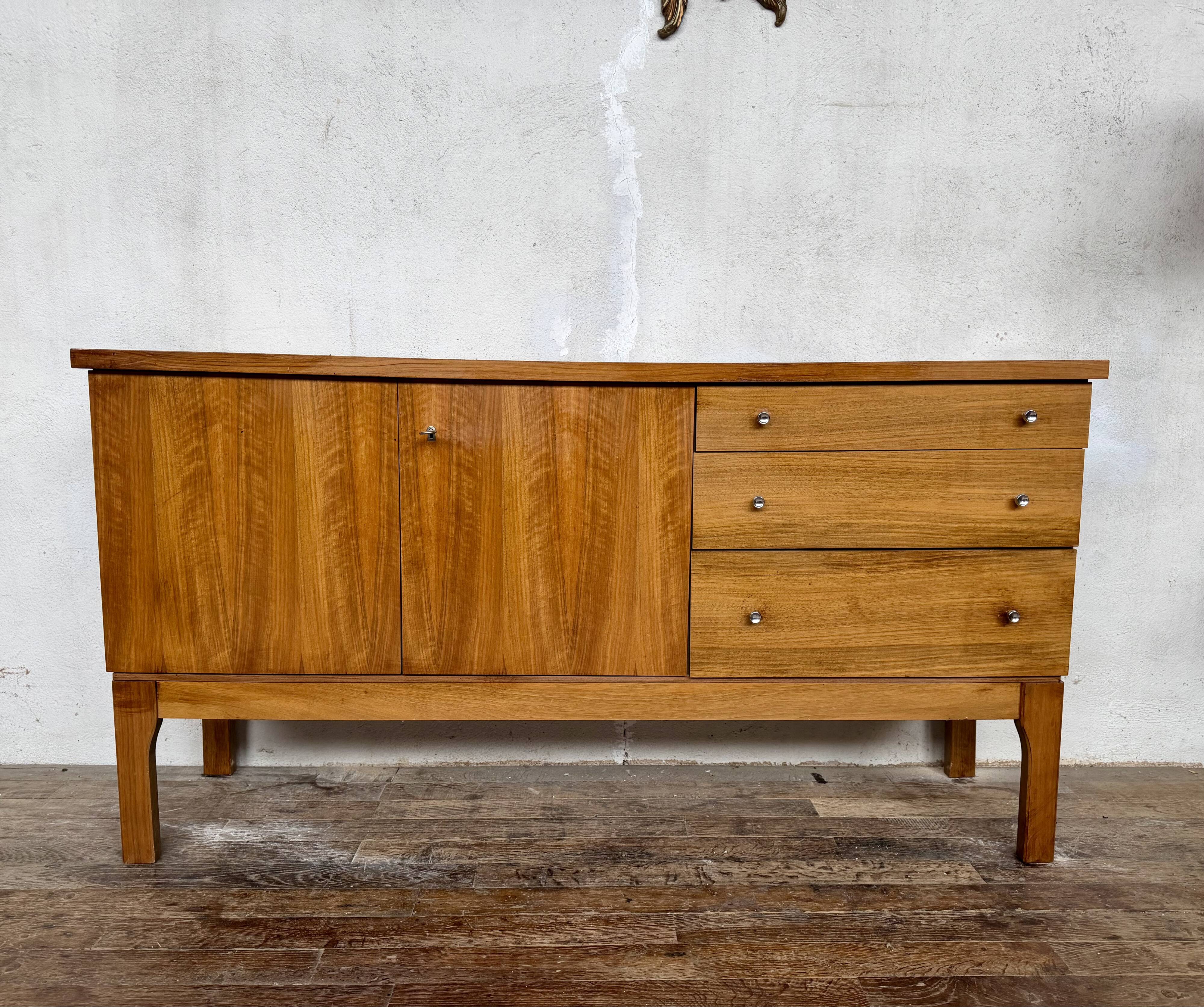 Enfilade vintage Scandinavian look