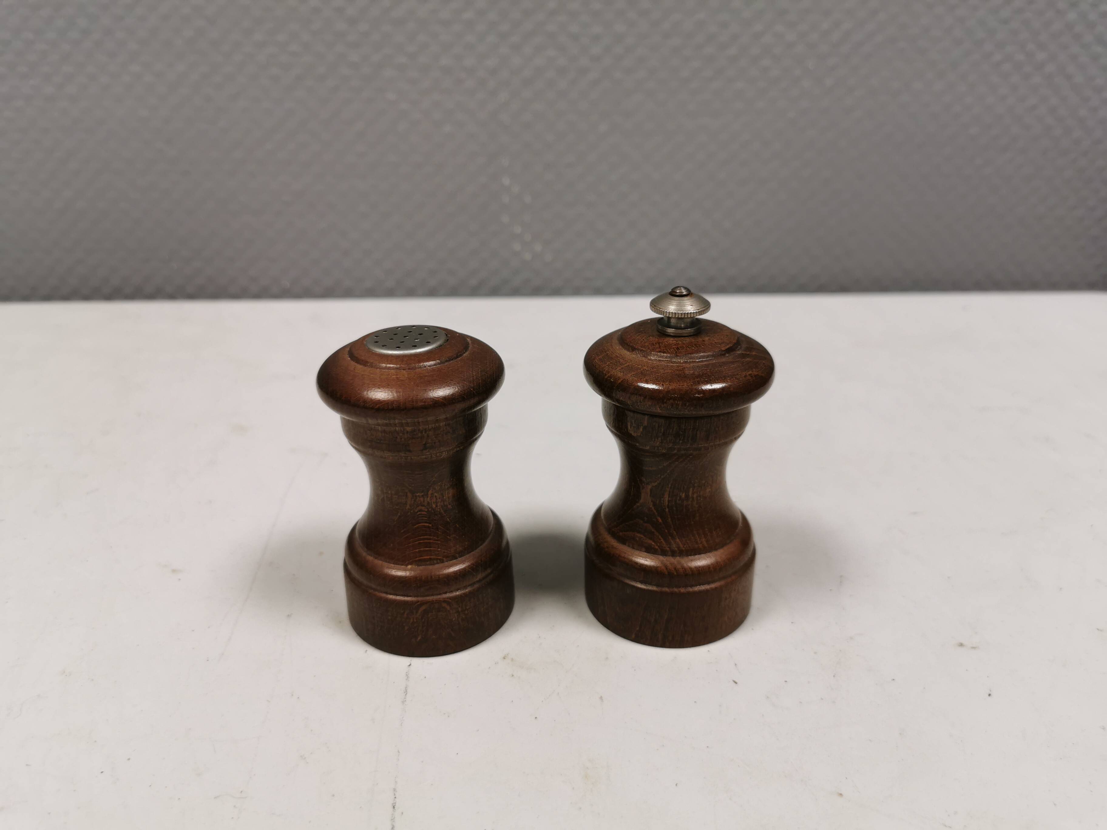 Beautiful salt and pepper set with Peugeot grinder.