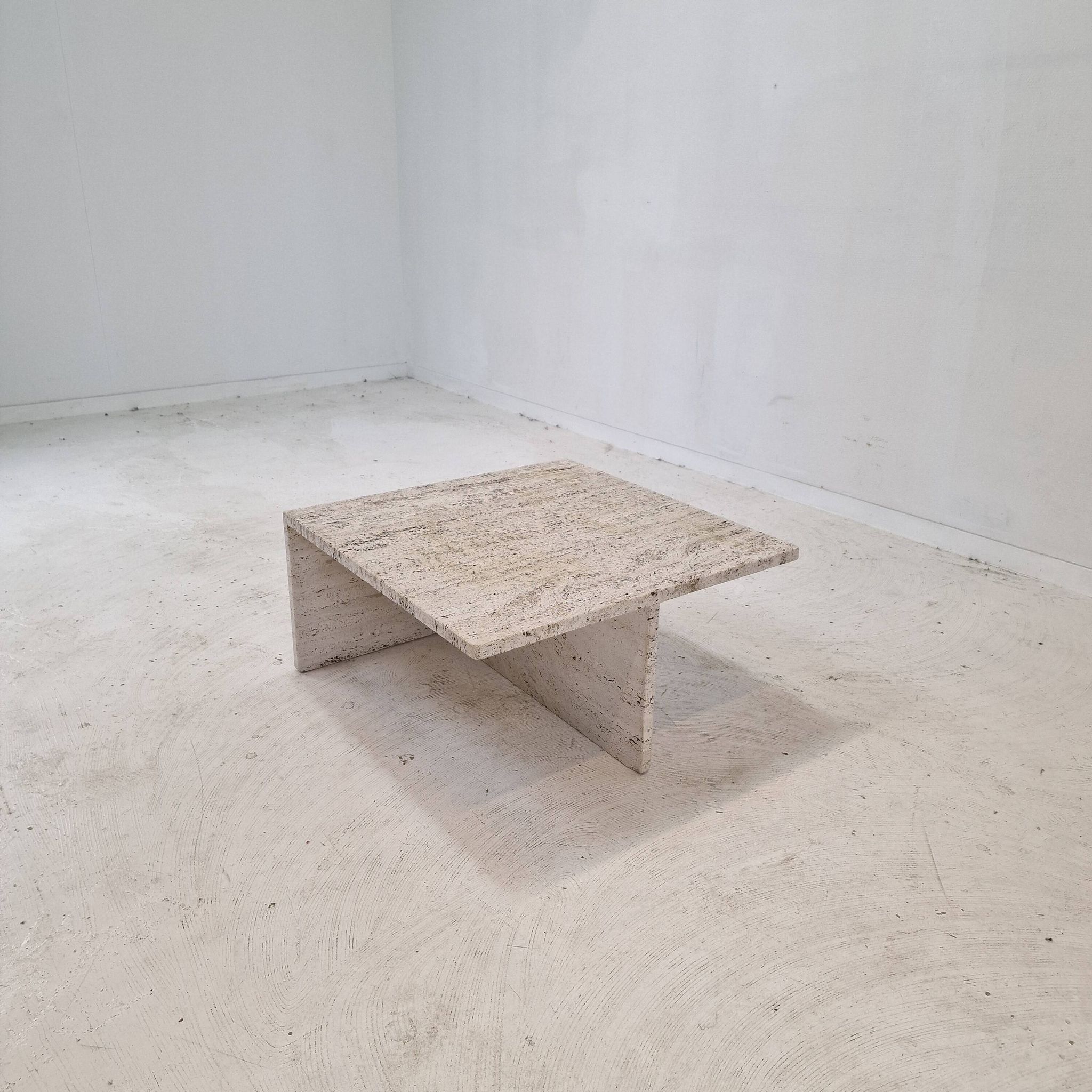 Table Basse Carrée en Travertin par Up & Up Italy, 1970s