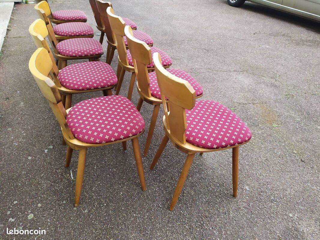 Set of 10 wooden bistro chairs with vintage cushions from the 70s/80s/90s