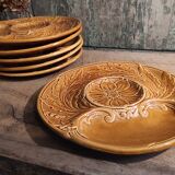Vintage French artichokes plate in Majolica from Gien