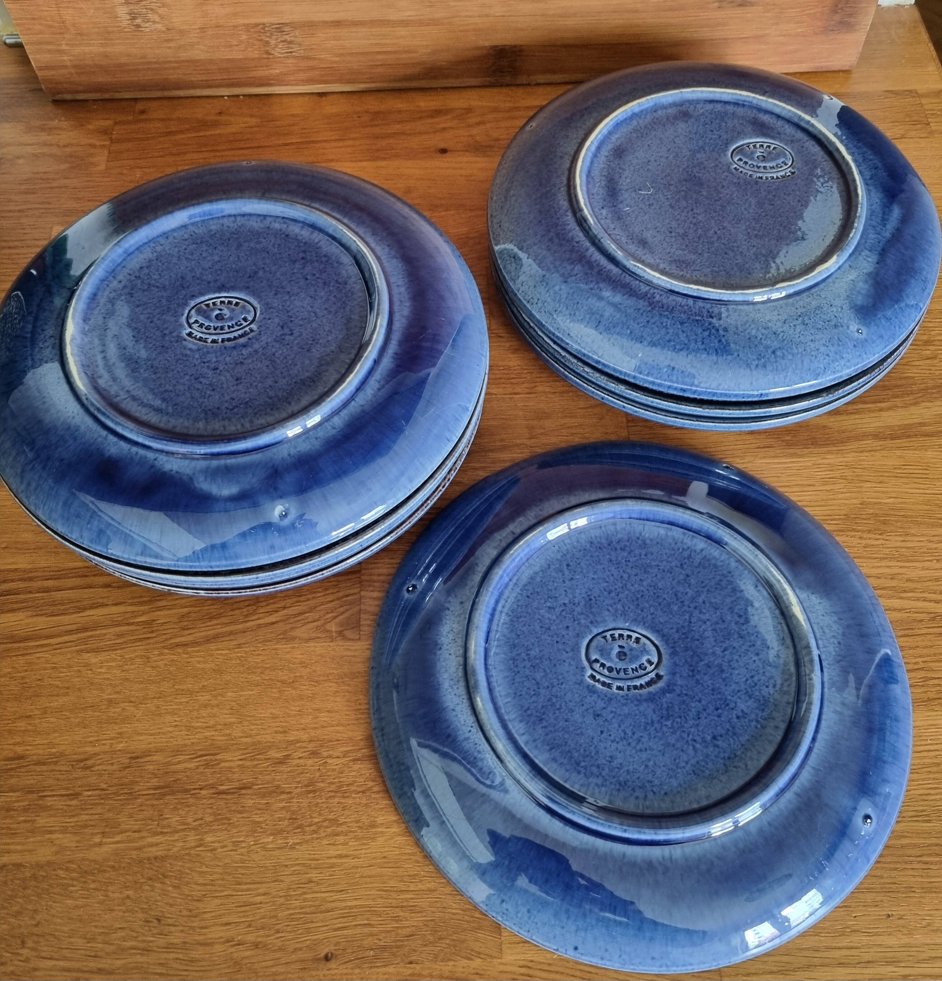 Set of 8 Terre E Provence earthenware dessert plates