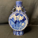 Porcelain gourd vase, signature China, 19th century