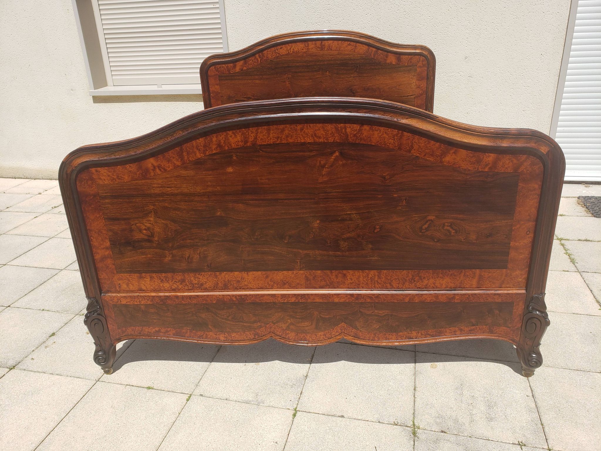 Solid walnut bed with very old walnut burl.