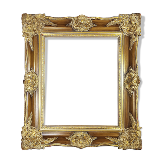 Large frame Louis XV style wood and gilded stucco patinated 78x69 cm, leaf: 55.5x46.5 cm