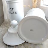 Porcelain medicine jars