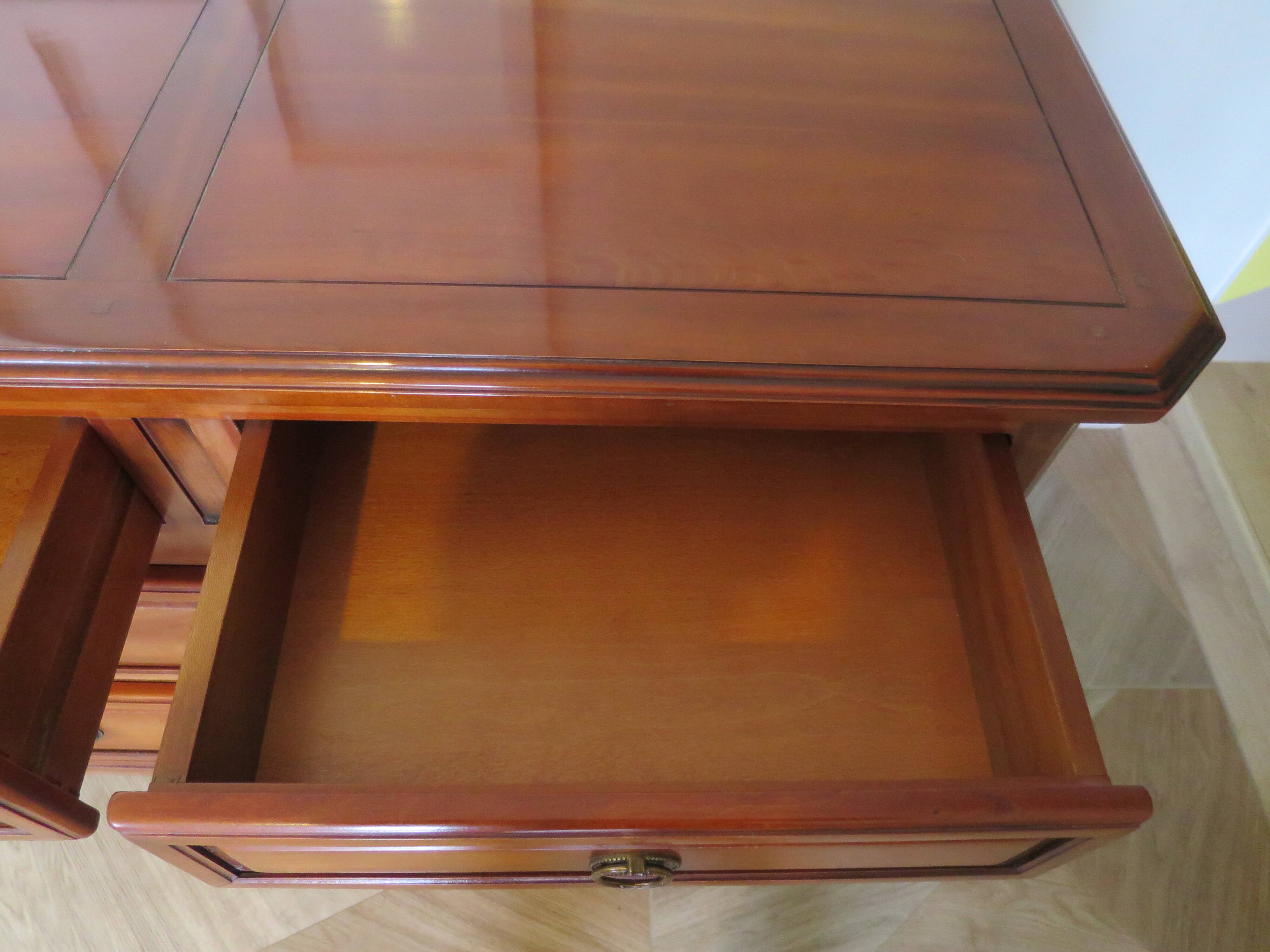 Vintage–Beautiful Louis Philippe chest of drawers – Directoire style – 4 drawers – Cherry wood