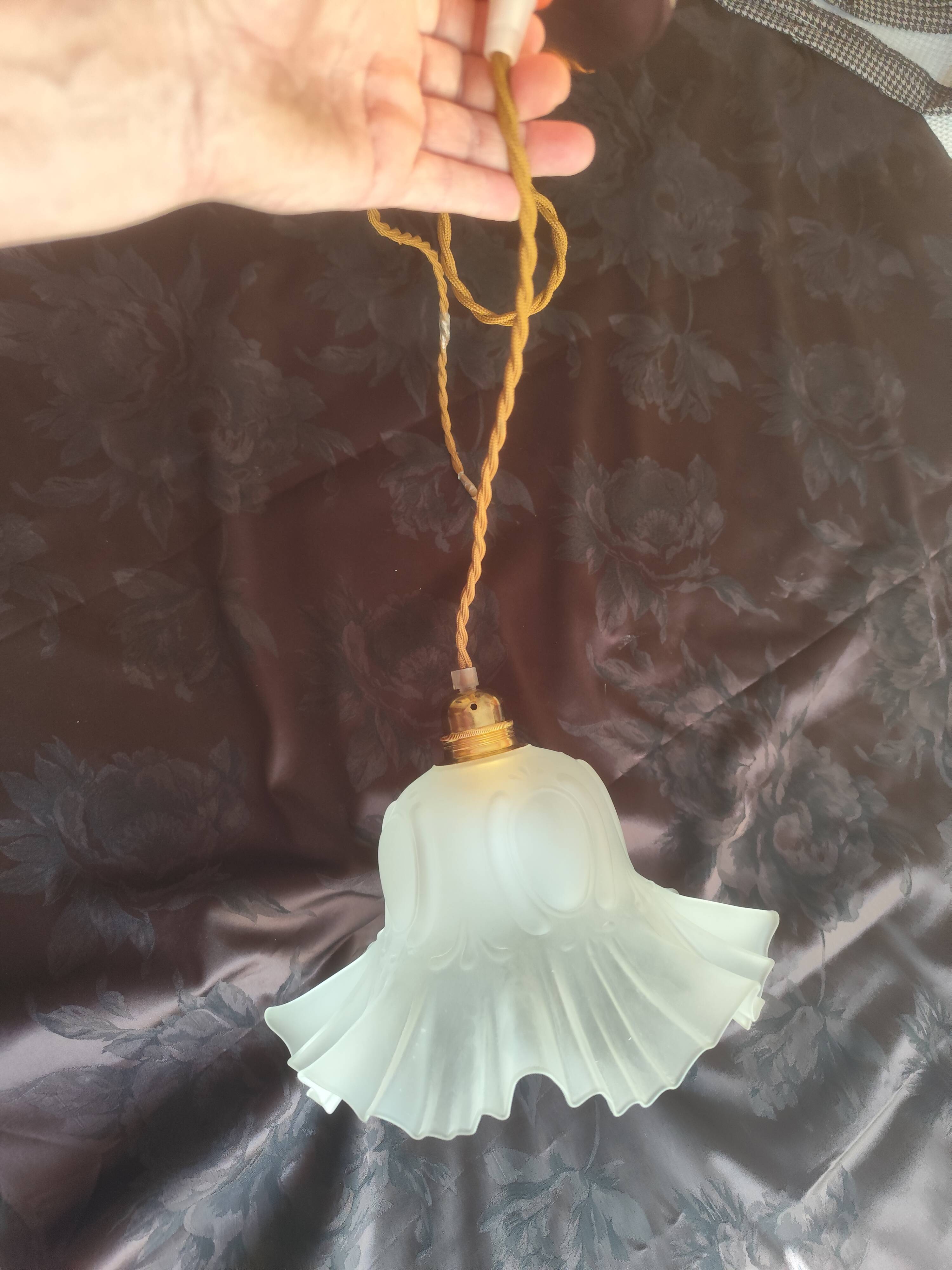 Pendant light with old glass tulip