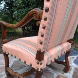 Louis XIII acanthe-leaf chair