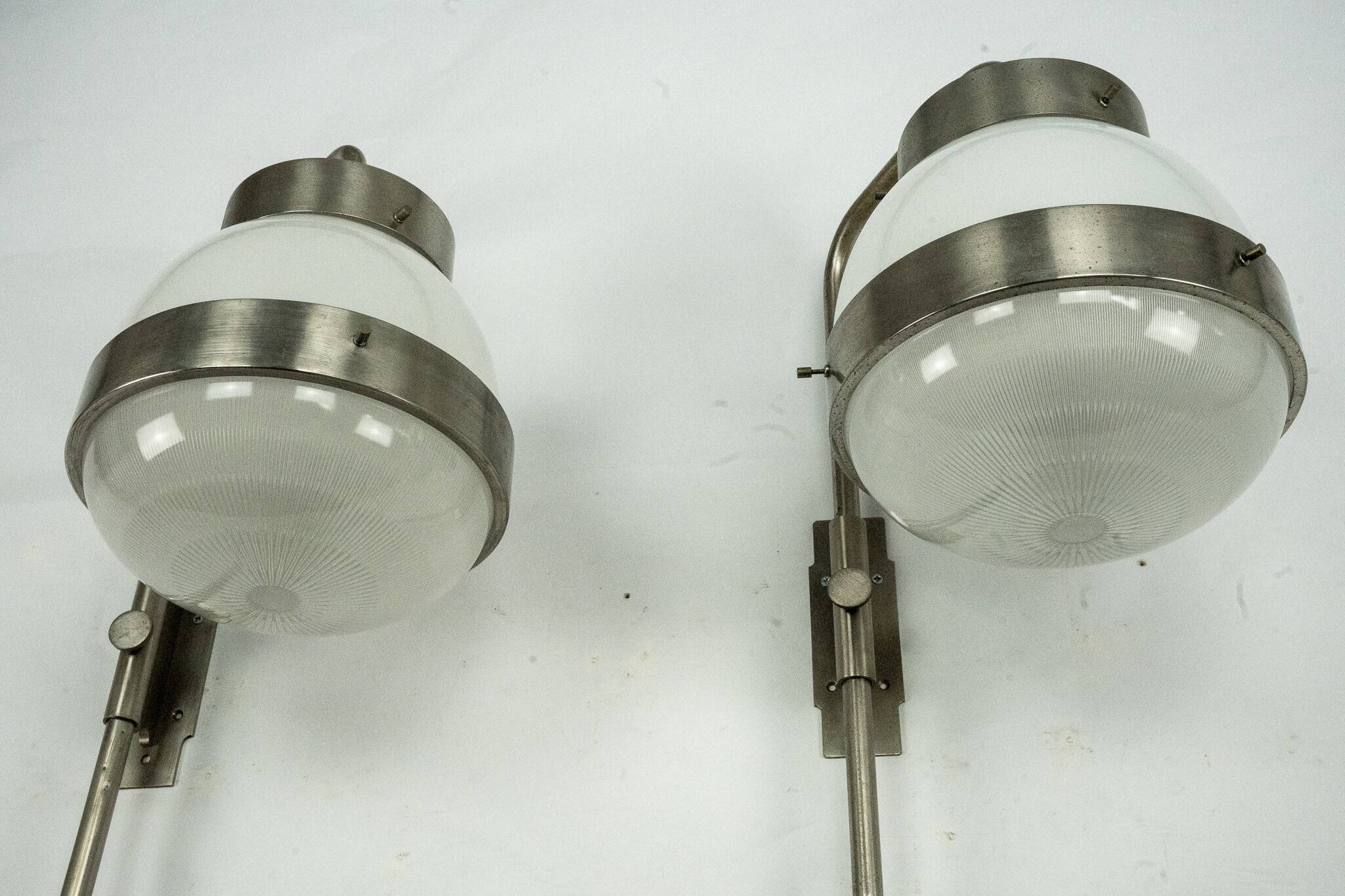 Pair of Delta wall lamps by Sergio Mazza for Artemide. Italy 1960sPair of D