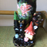 Kitsch vase
