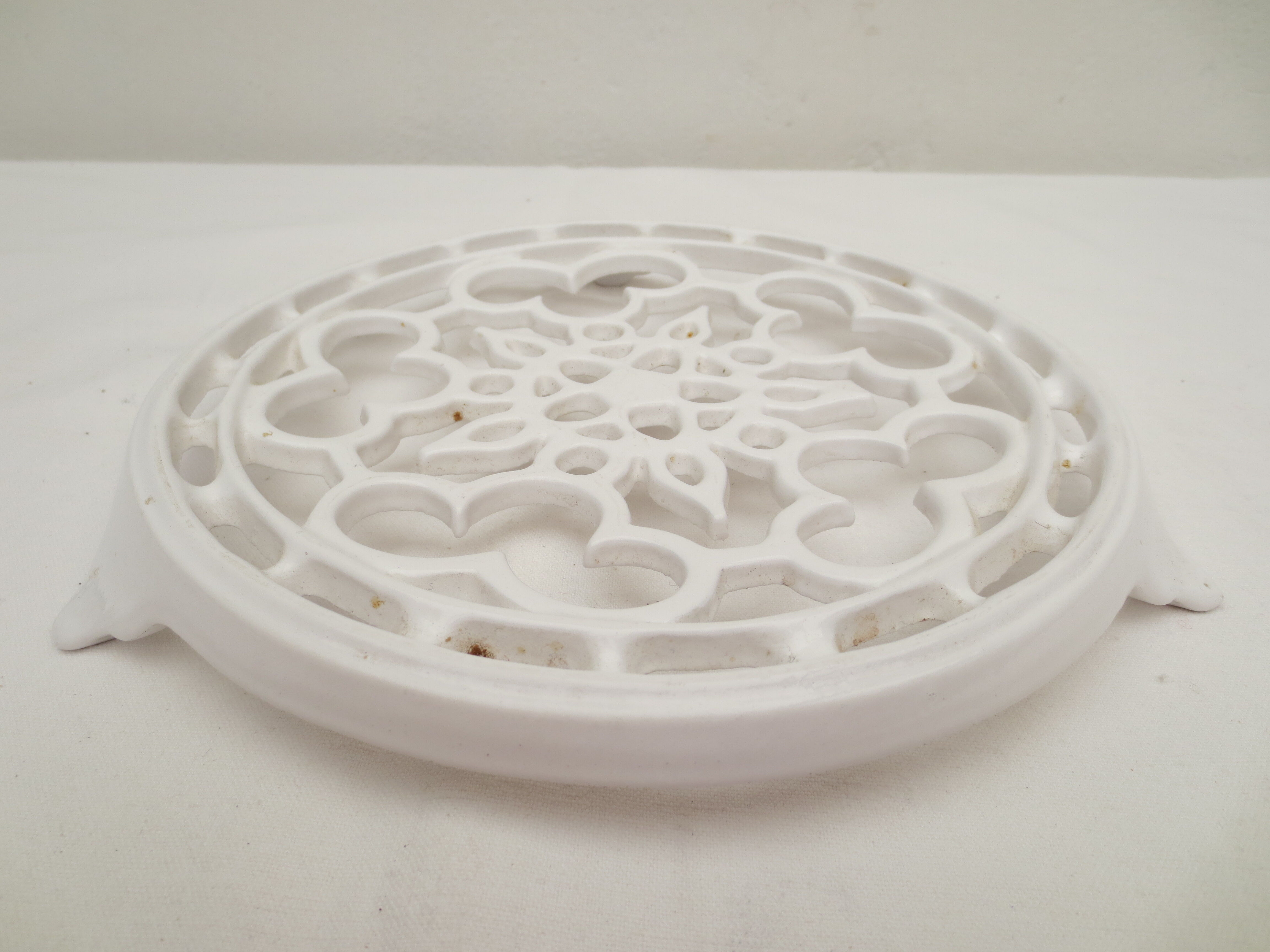 Old trifle, white enamelled cast iron, geometric decoration