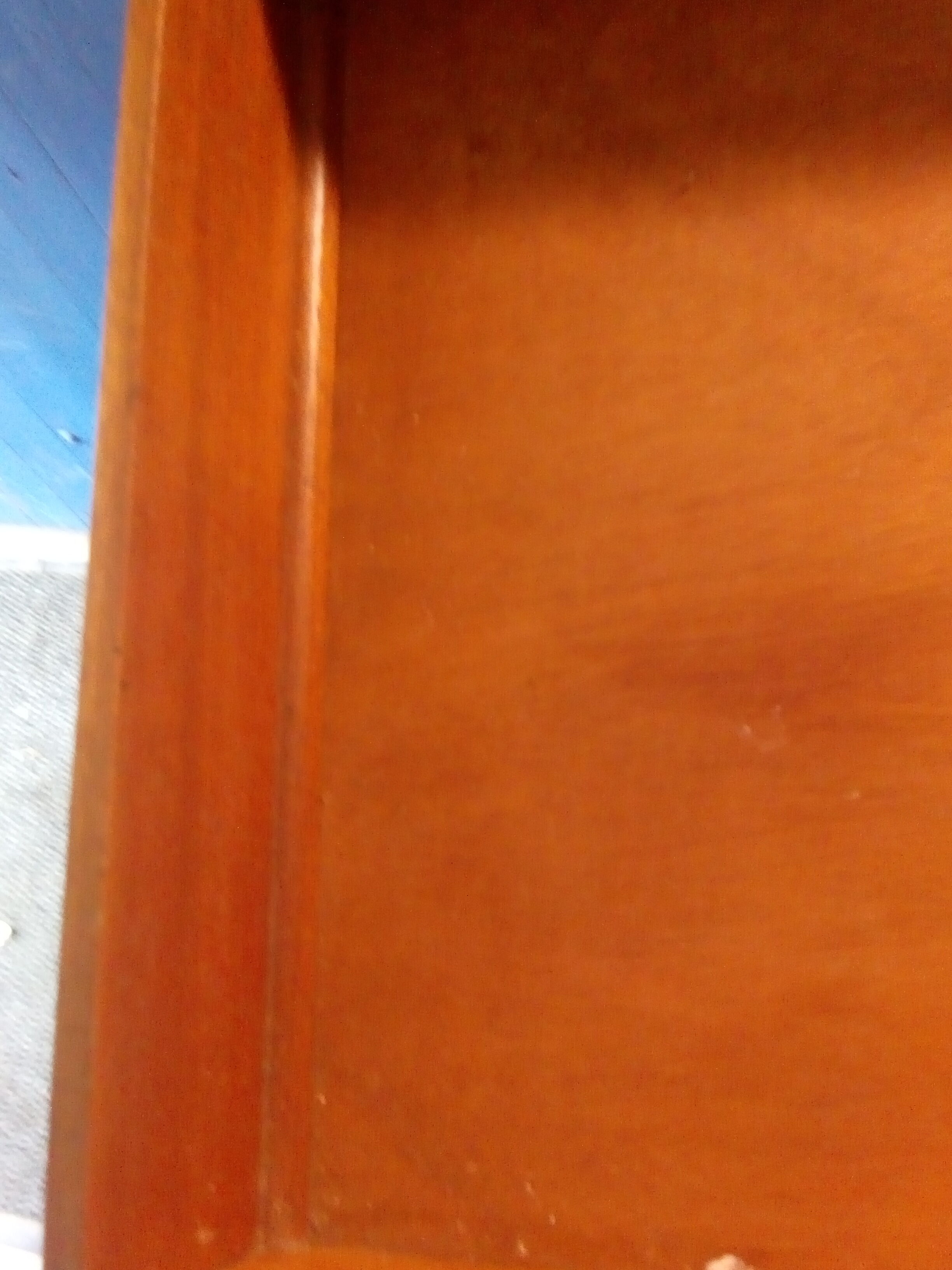 English chest of drawers in massive mahogany