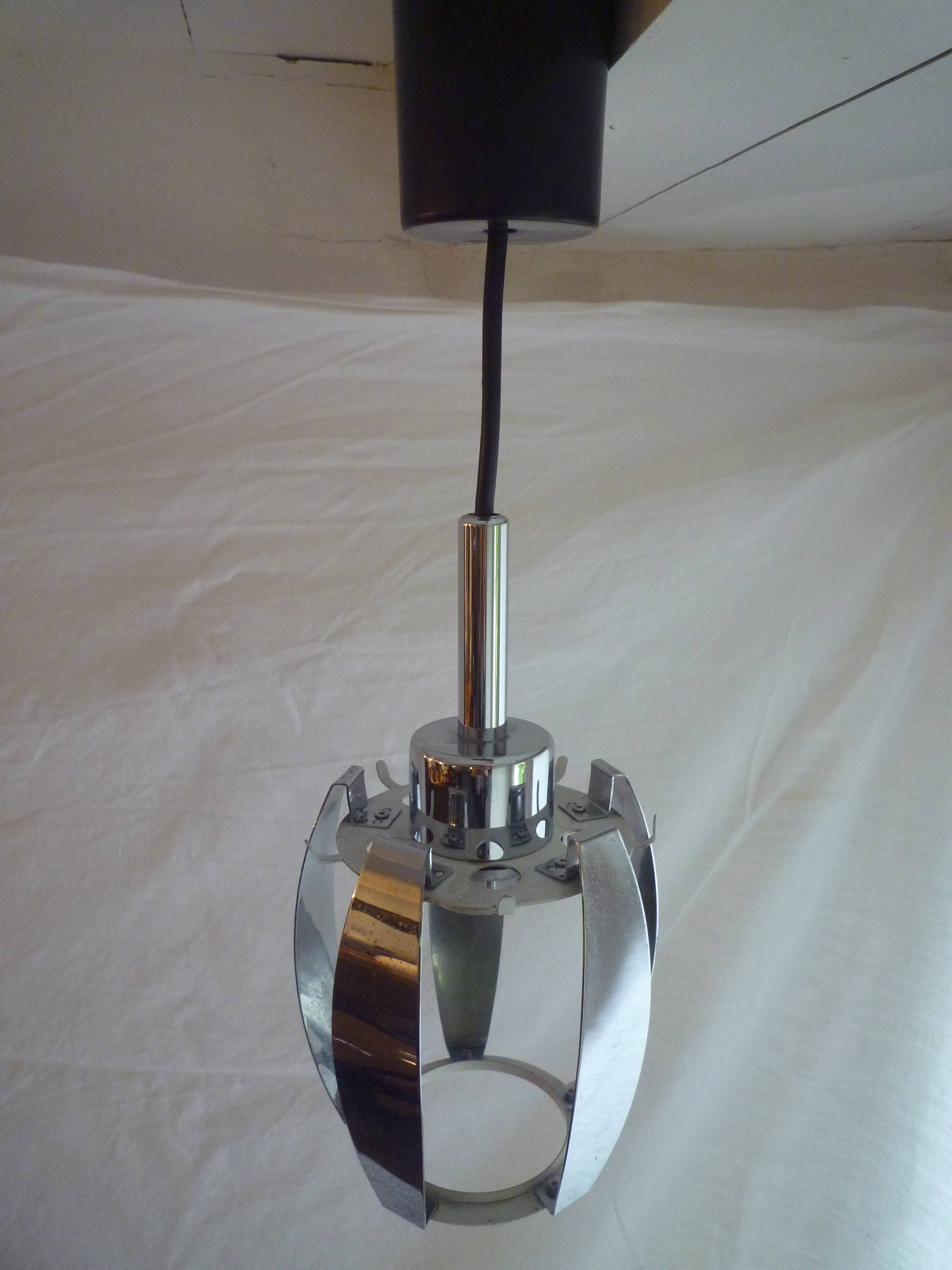 Space Age in chrome metal hanging lamp