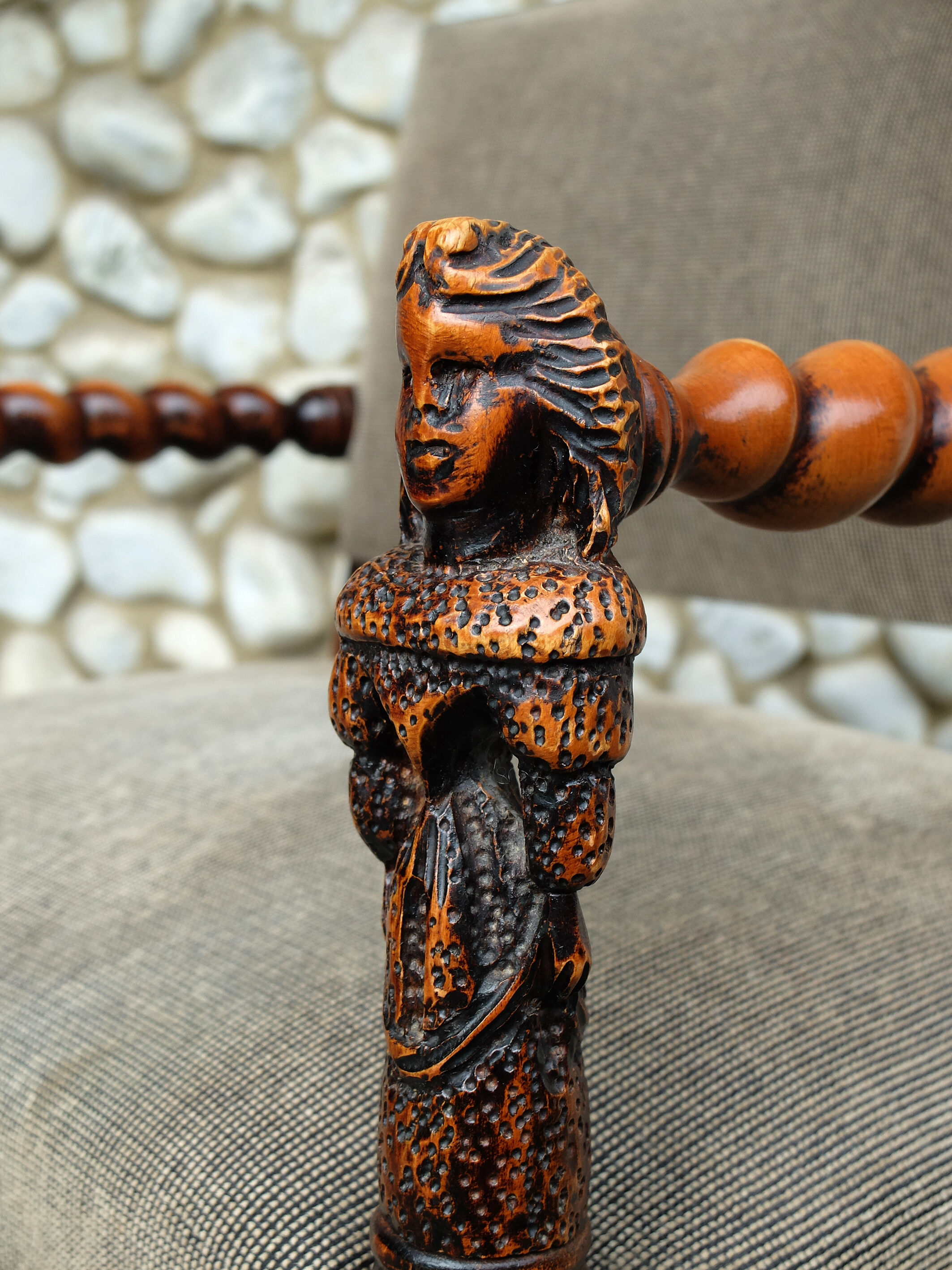 Armchair with sculpted armrests, bust of a woman, Louis XIII Renaissance style