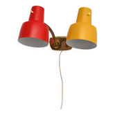 Applique murale scandinave à deux bras en métal des années 1960