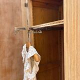 Armoire asymétrique