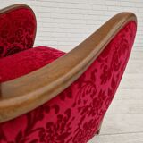 Années 1960, design danois, fauteuil en tissu rouge cerise, très bon état d’origine.