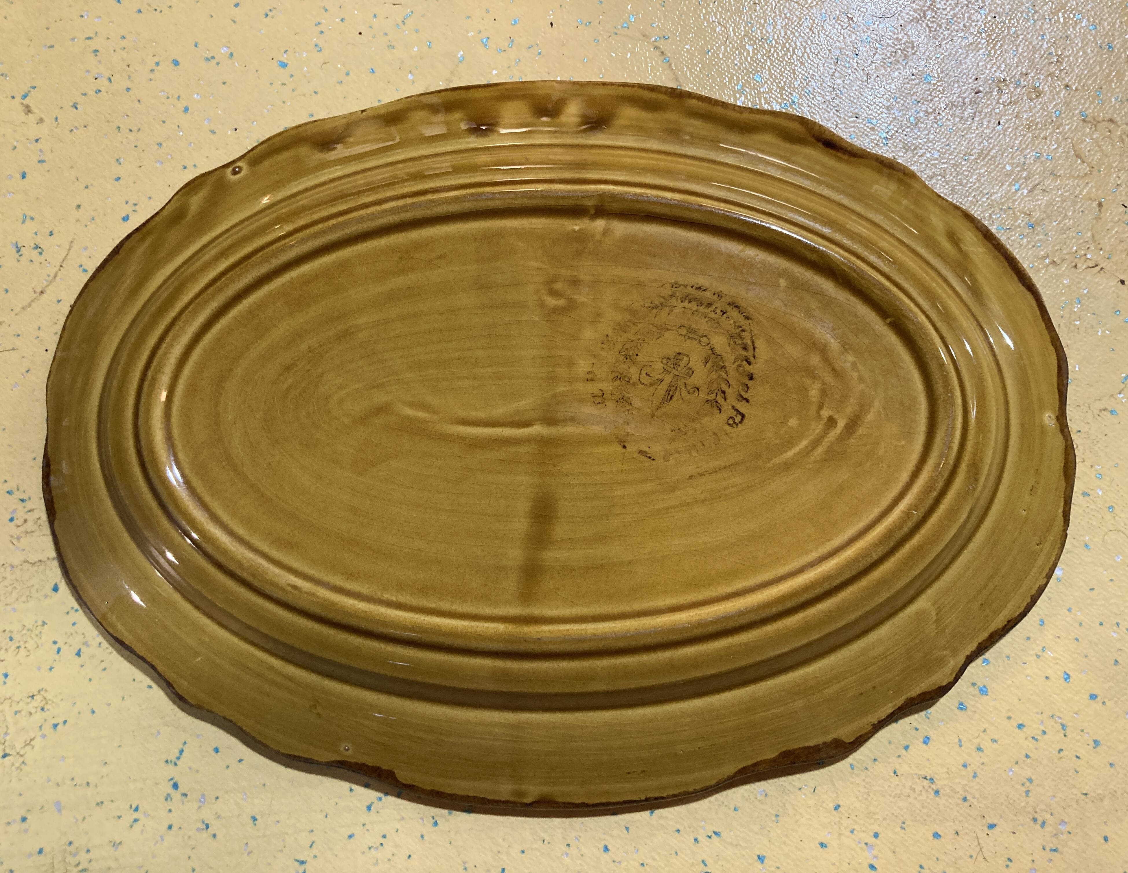 Yellow ochre dish - adp Provence faience.