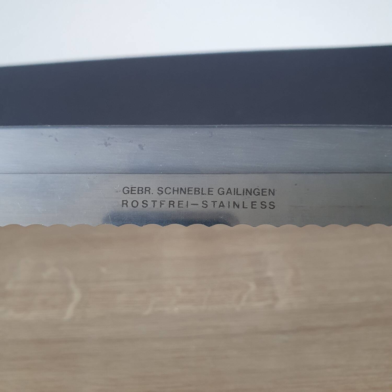 Old bread knife Schnittfix