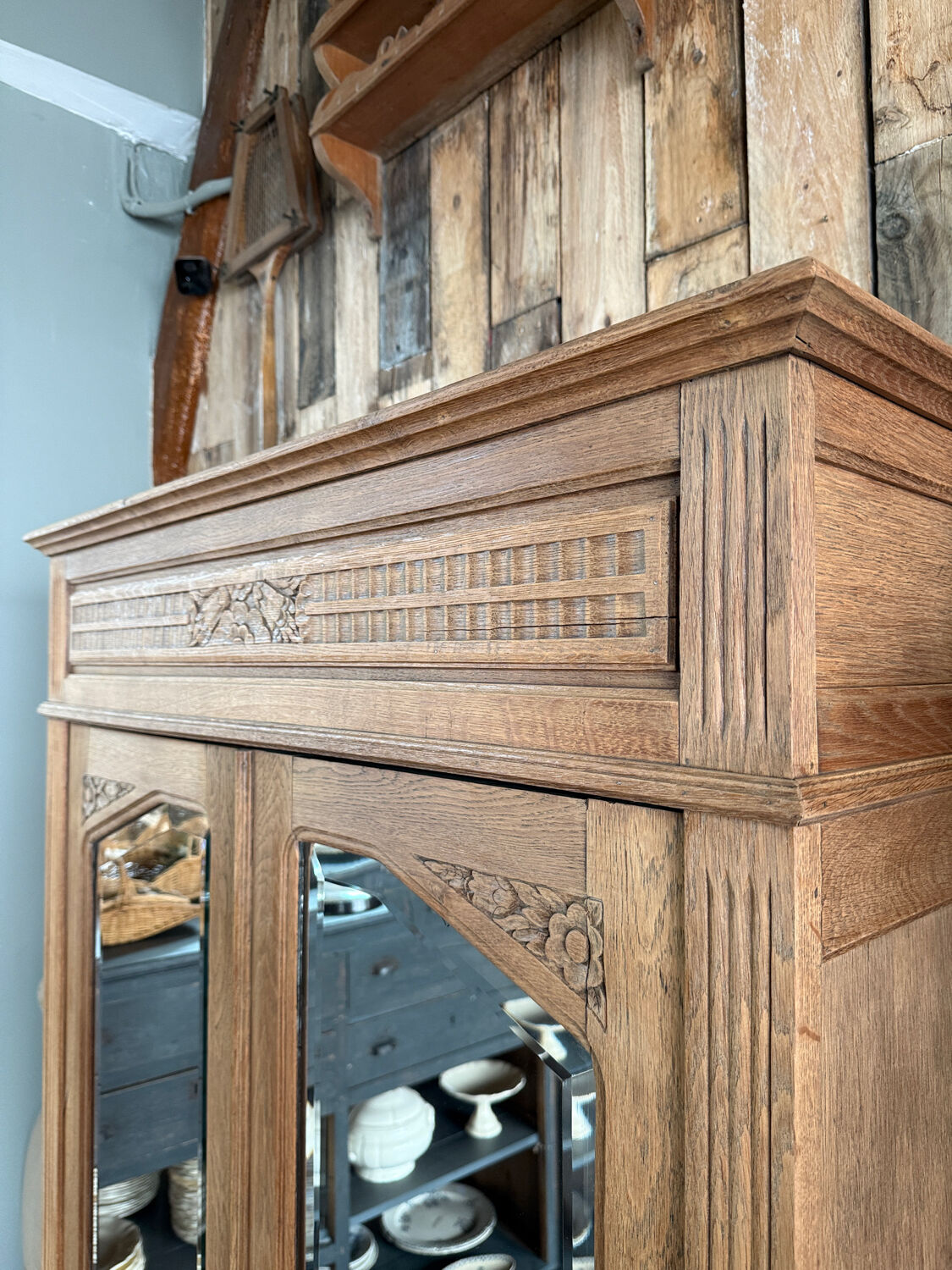 Art Deco oak wardrobe (renovated)