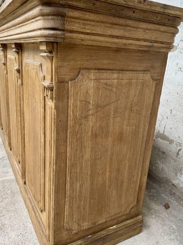 Old oak restaurant bar counter from the early 20th century