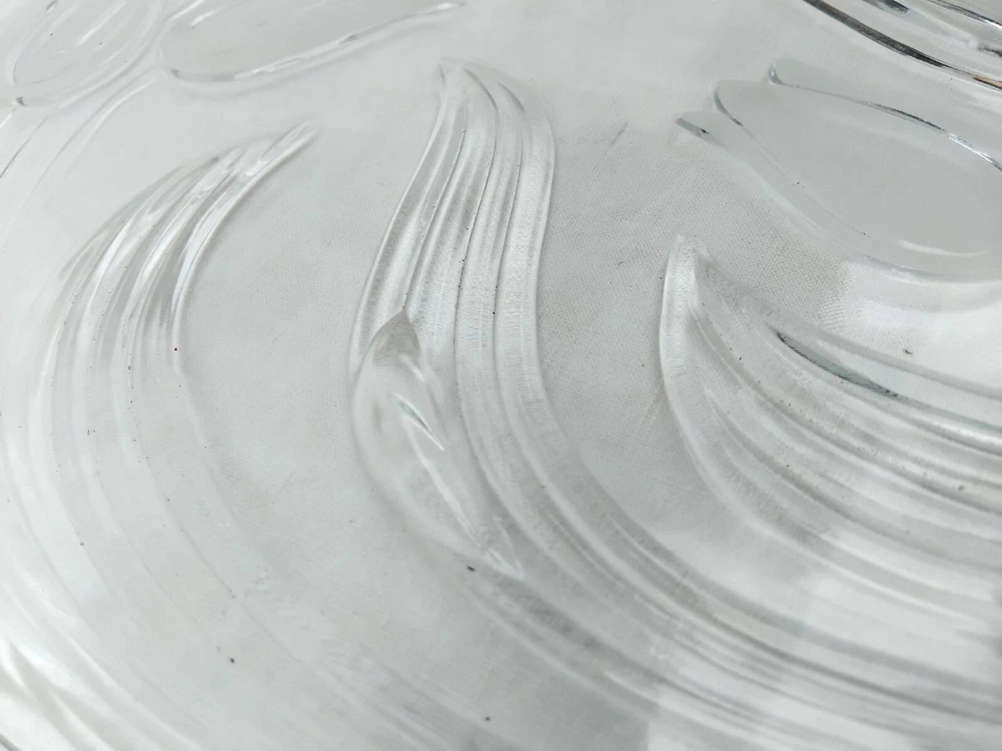 Glass Serving Dish Decorated with Art Deco Tulips