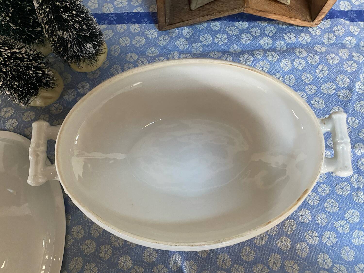 Antique porcelain vegetable dish made of "bamboo"