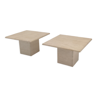 Set de 2 tables basses ou d’appoint en travertin italien, années 1980